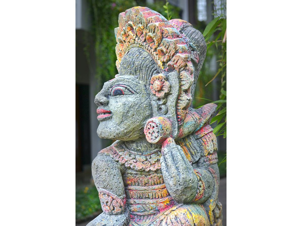 Trumbu Nusa Jimbaran Exterior foto