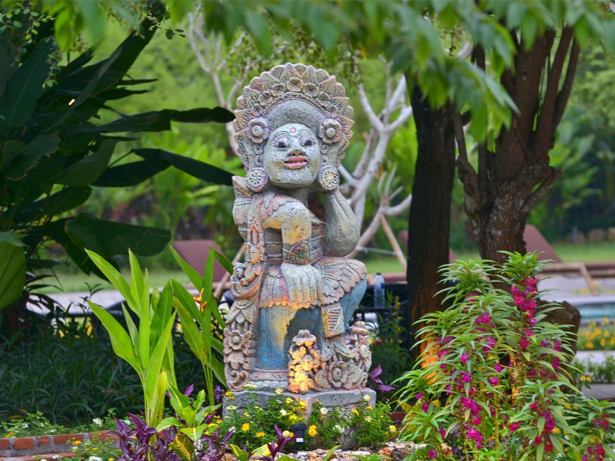Trumbu Nusa Jimbaran Exterior foto