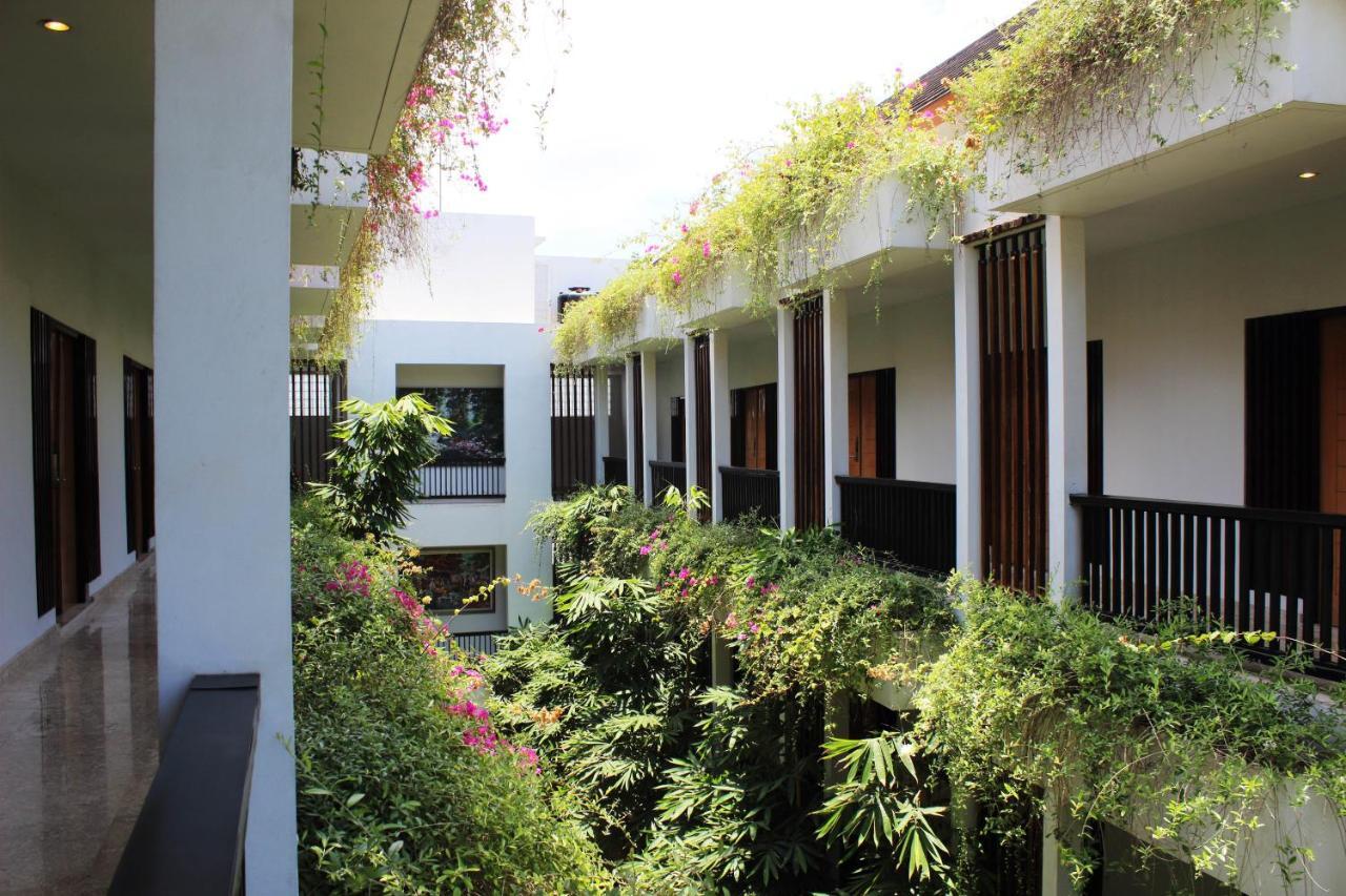 Trumbu Nusa Jimbaran Exterior foto