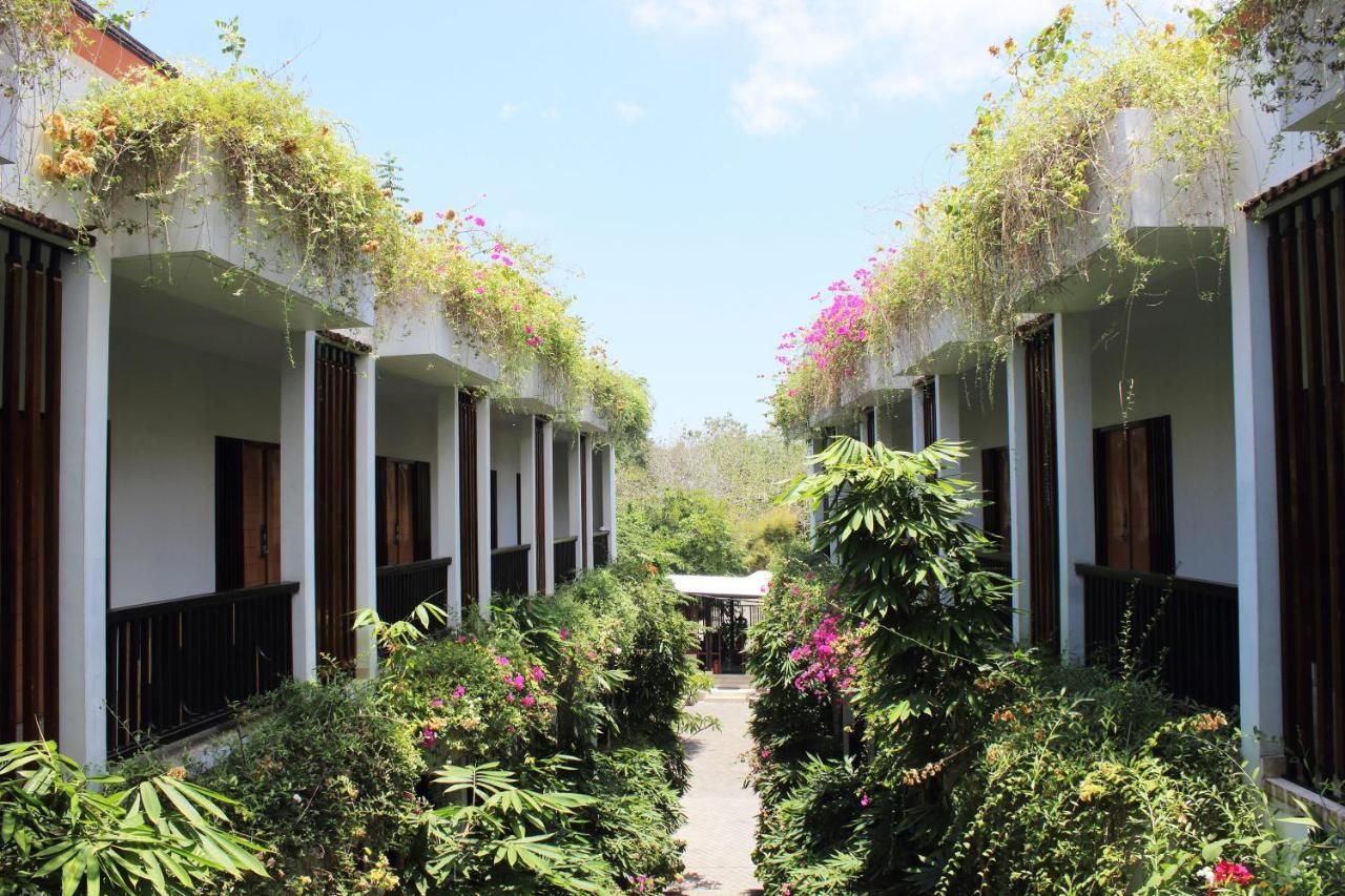 Trumbu Nusa Jimbaran Exterior foto
